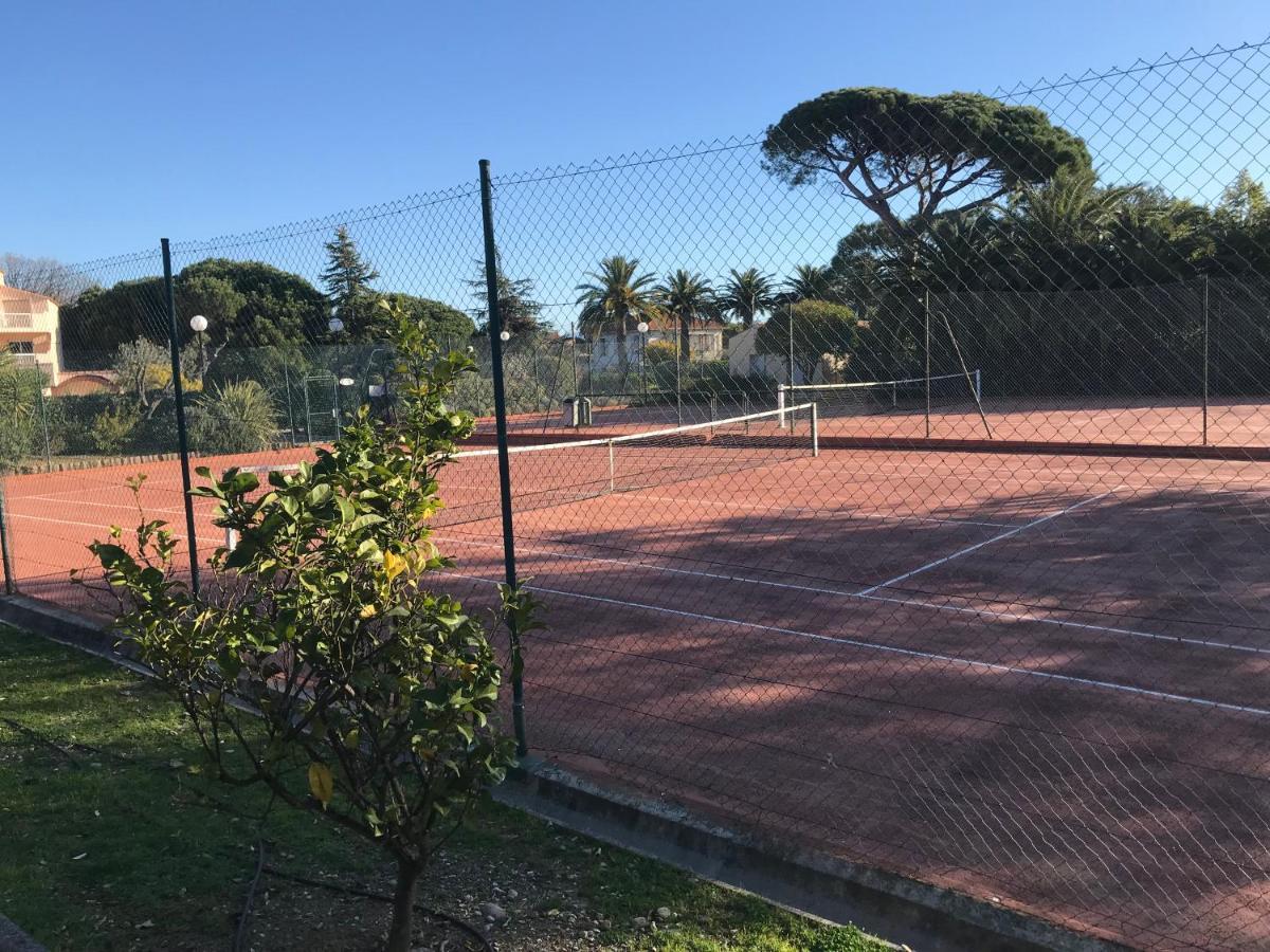 Appartement 2 Pieces, Renove, 2 Piscines+Tennis, Mer, Climatisation Antibes Luaran gambar