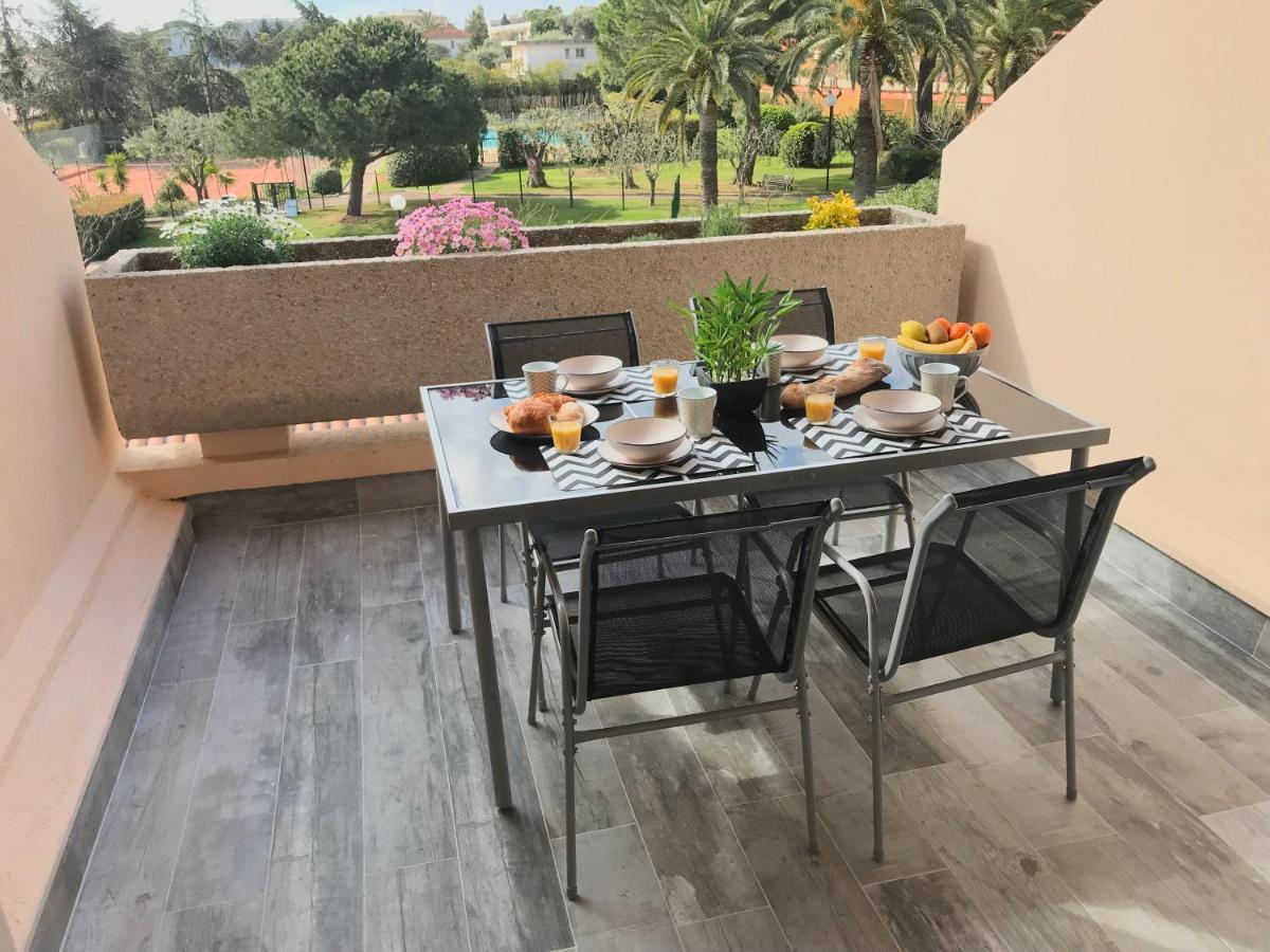 Appartement 2 Pieces, Renove, 2 Piscines+Tennis, Mer, Climatisation Antibes Luaran gambar
